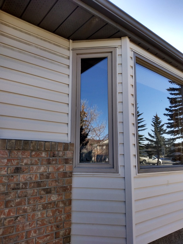 newly installed bay windows in Calgary, Alberta